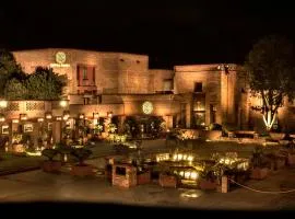 Faisalabad Serena Hotel