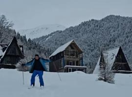 Mtis Racha, Hotel in Oni