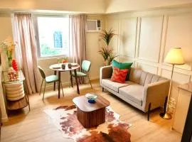 Downtown Davao 1BR Condo Near Roxas Night Market with 300Mbps Fiber WiFi