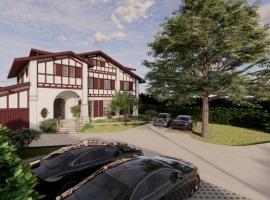 Hôtel Villa Maïtia，烏斯塔利茲的飯店