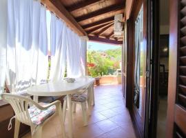 5 minutes to the sea - Villetta Mediterranea, hotell i San Teodoro