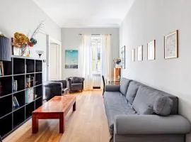 City Center Renovated Apartment in a Historic Building Near the Po River