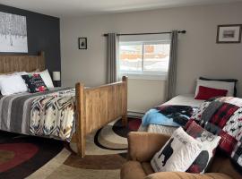 The Trailway Hub Suites, hotel v destinaci Deer Lake