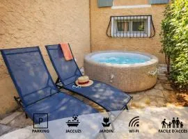 Le jardinet d'Emma - Jacuzzi & Jardin à Arles Calme Parking Gratuit RDC