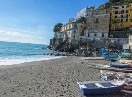 Milion's House Apartments