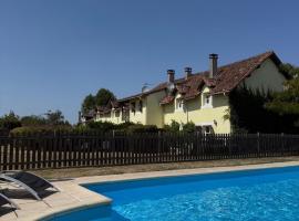 Reves au Soleil, Hotel in Thiviers