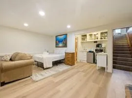 Private Spacious Full Bed Studio