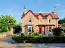 West End Guest House, hotel near Elgin Cathedral, Elgin