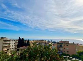 Magnifique appartement 2p dans une villa avec vue mer, terrasse & parking privé