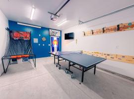 Downtown Salida-3BR Sleeps 8 Family or Friends- Walk or Bike, Hotel in Salida