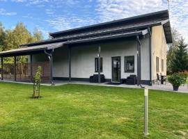 Pihapiilo ja ulkosauna, hotel u gradu 'Raahe'