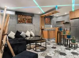 Industrial Luxury Studio Air Conditioning, Modern Kitchen