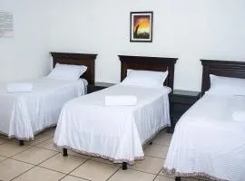 Hotel Pablo Tesák