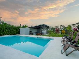 Villa Montreal, Hotel in Guayabal