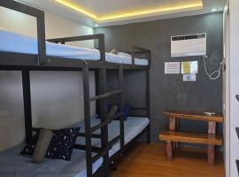 Aloha Aina Dive Resort, hotel a Mabini