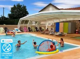 Camping 4 étoiles - Piscine - eed0fi, Hotel in Thégra