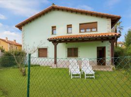 Casa vacacional La Vicoca, hotel en Llanes