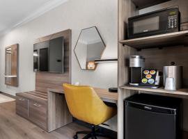 Holiday Inn Express Hotel & Suites Santa Cruz by IHG, hotel din Santa Cruz