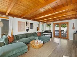 The Oasis by Coastline Vacation Rentals