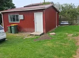 5 Double Beds in 1 Bedroom and 1 lounge