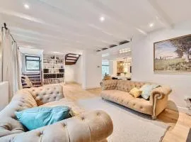 4 Bed in Tresarrett oc-b34254