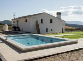 Casa Rural Completa en Alicante 6 Habitaciones con Piscina, BBQ, Vistas Naturaleza Ideal Grupos