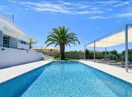 Moderna - Private Pool - 8 Guests - Quarteira