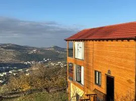 Akwakh Al-Kanz اكواخ الكنز عجلون