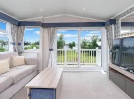 2BR Deluxe - Starlink -Pool -Seton Sands -Sleeps 6