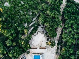 Villa Maris, hotel a Povlja