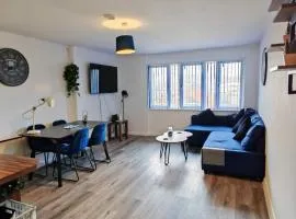 Modern Flat Ideal for Short & Long Stays in Sheffield South Yorshire