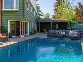 Hidden Oasis in Victoria, BC