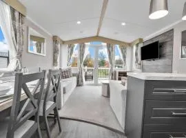 Seton Sands Gullane Luxe Lodge 3BR Sleeps 8