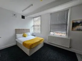Cosy Jewellery Quarter Studio Apartment