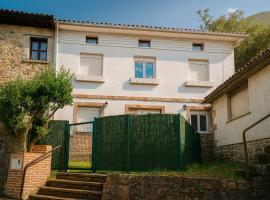 Casa vacacional Naturastur, hotel en Llanes