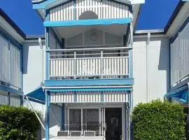 Donegal Villa 3 Tangalooma