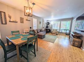 Spacious Family Friendly Townhome at Lakeside Park، فندق في شيلان