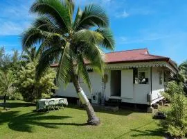 Cozy 2BR Steps from White Sand Beach in Moorea