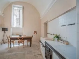 Historic Residence With Garden In Salento