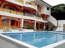 Palm Grove Saud Holiday Complex Hotel