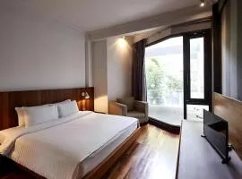 Wish Inn Silom - Decho Bangkok City