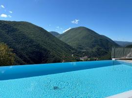 Hotel Panorama, hotel em Cerreto di Spoleto