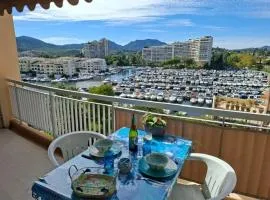 Cannes Marina Retreat w garage, swimming pool