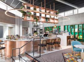 Novotel Paris Charles de Gaulle Airport, hotel di Roissy-en-France