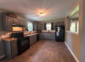 Spring Is Near, Relax and Warm Up Here, hotel v mestu Summerside