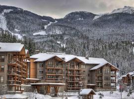 Lodging Ovations, hotel di Whistler