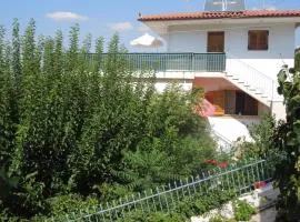 Petros House 1
