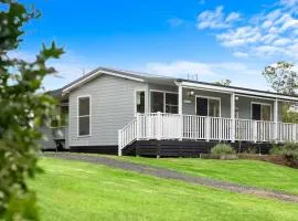 Kyogle Farmstay - Charming Country Cottage