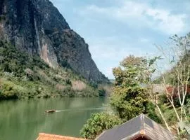 Views Backpackers Hostel