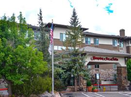 Hampton Inn & Suites Flagstaff - West, khách sạn ở Flagstaff